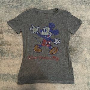 NWOT Girls Sequin Disney NYC Top